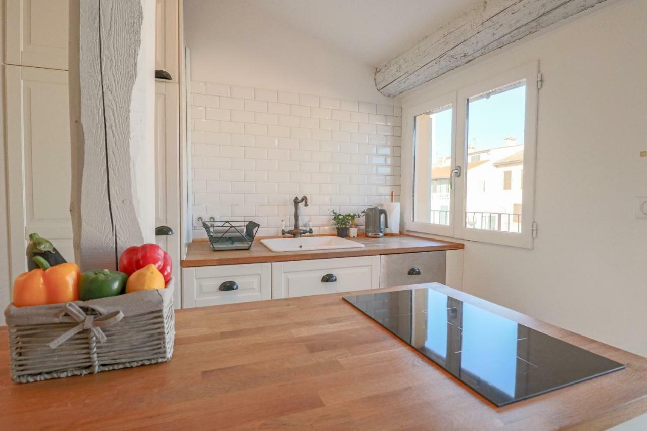 Clt - Unique Duplex & Terrace On The Provencal Market Antibes Eksteriør bilde